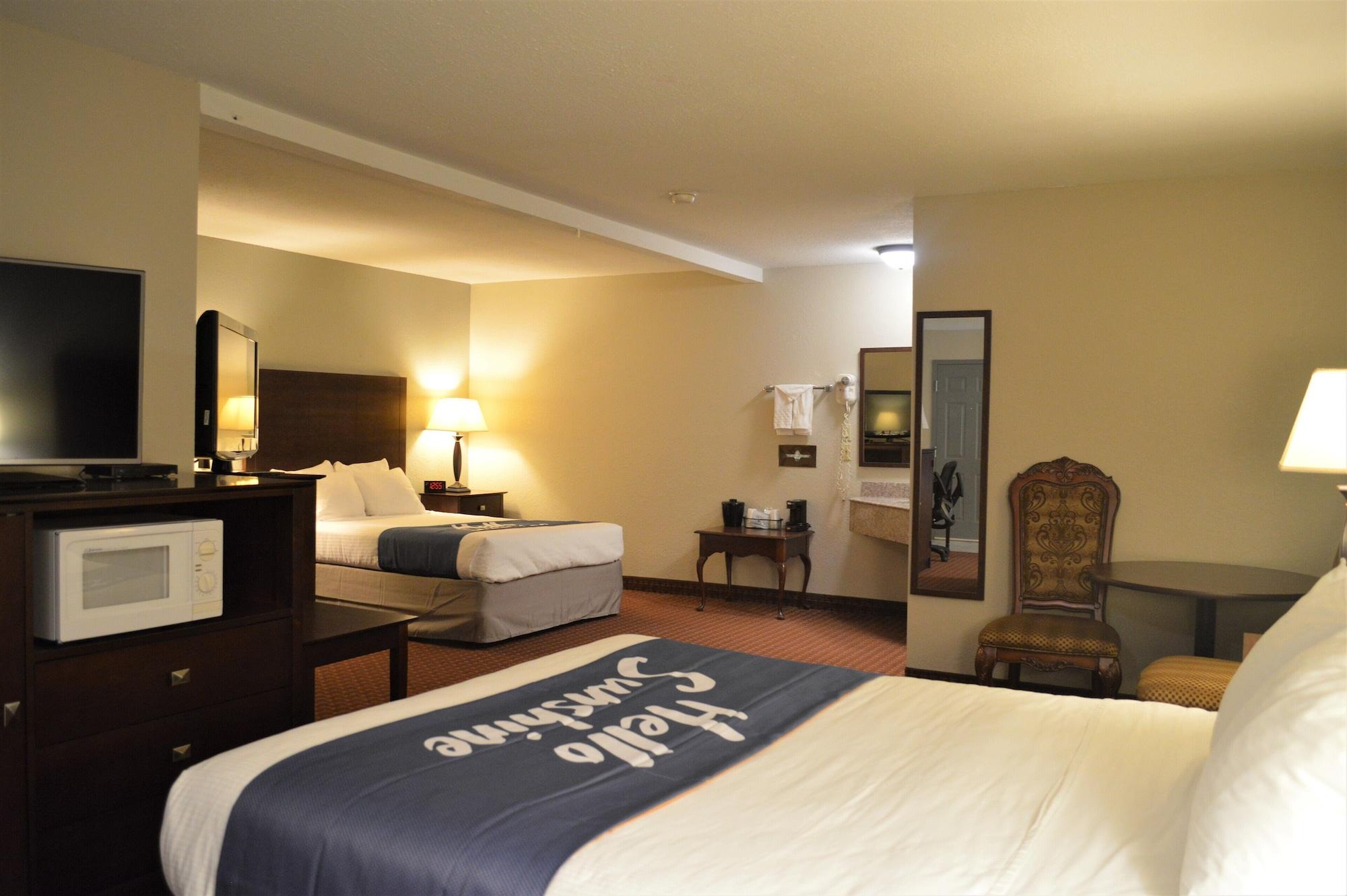 Days By Wyndham Whitmore Hotel