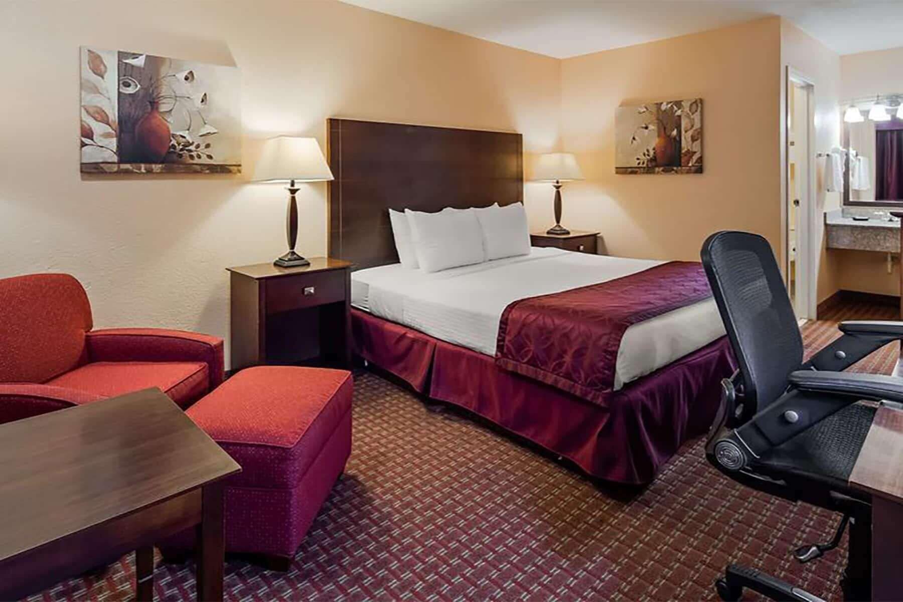 Days By Wyndham Whitmore Near Ann Arbor And Brighton